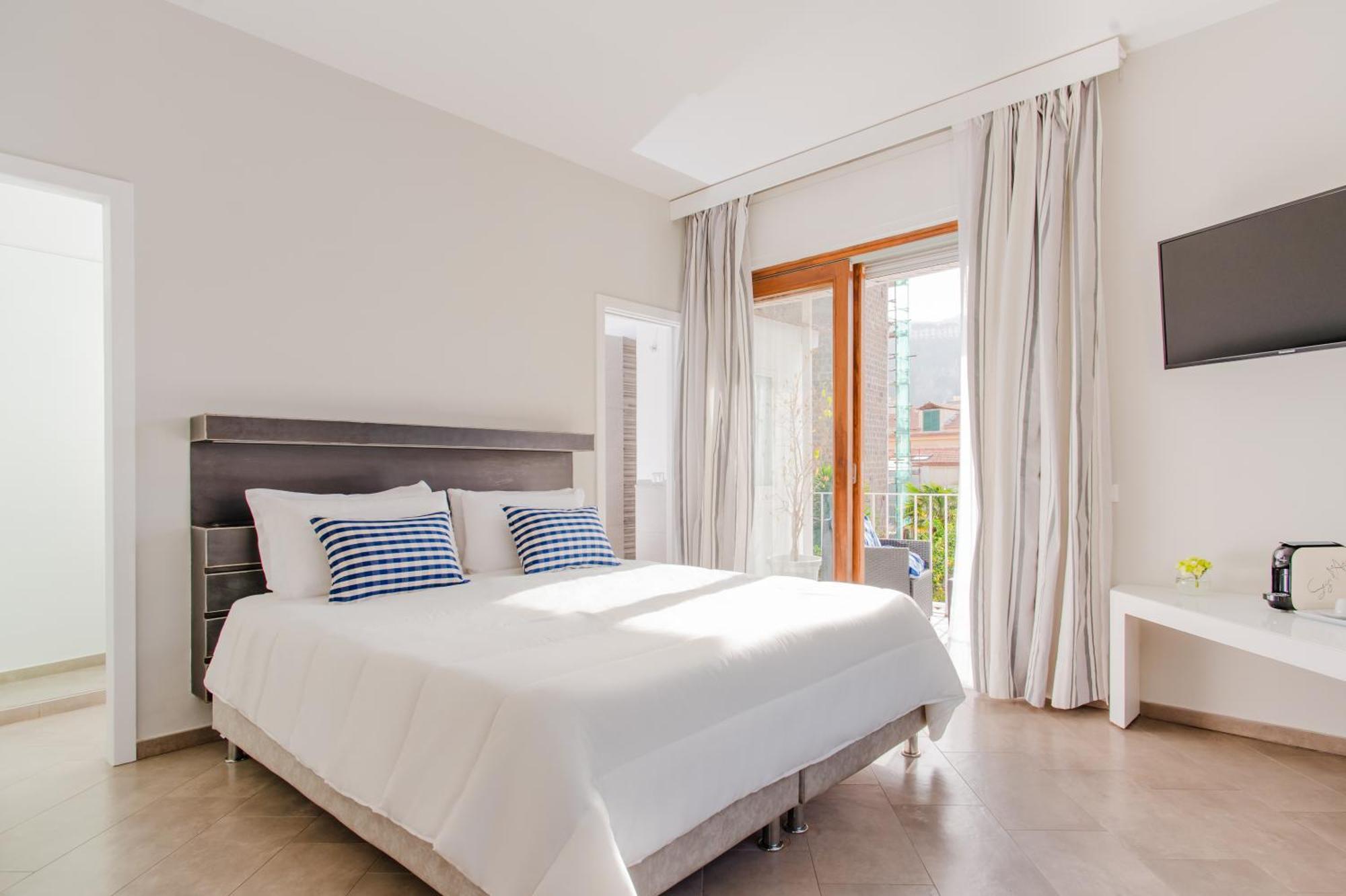 Palazzo Gargiulo Luxury Rooms & Suites Sorrento Bagian luar foto