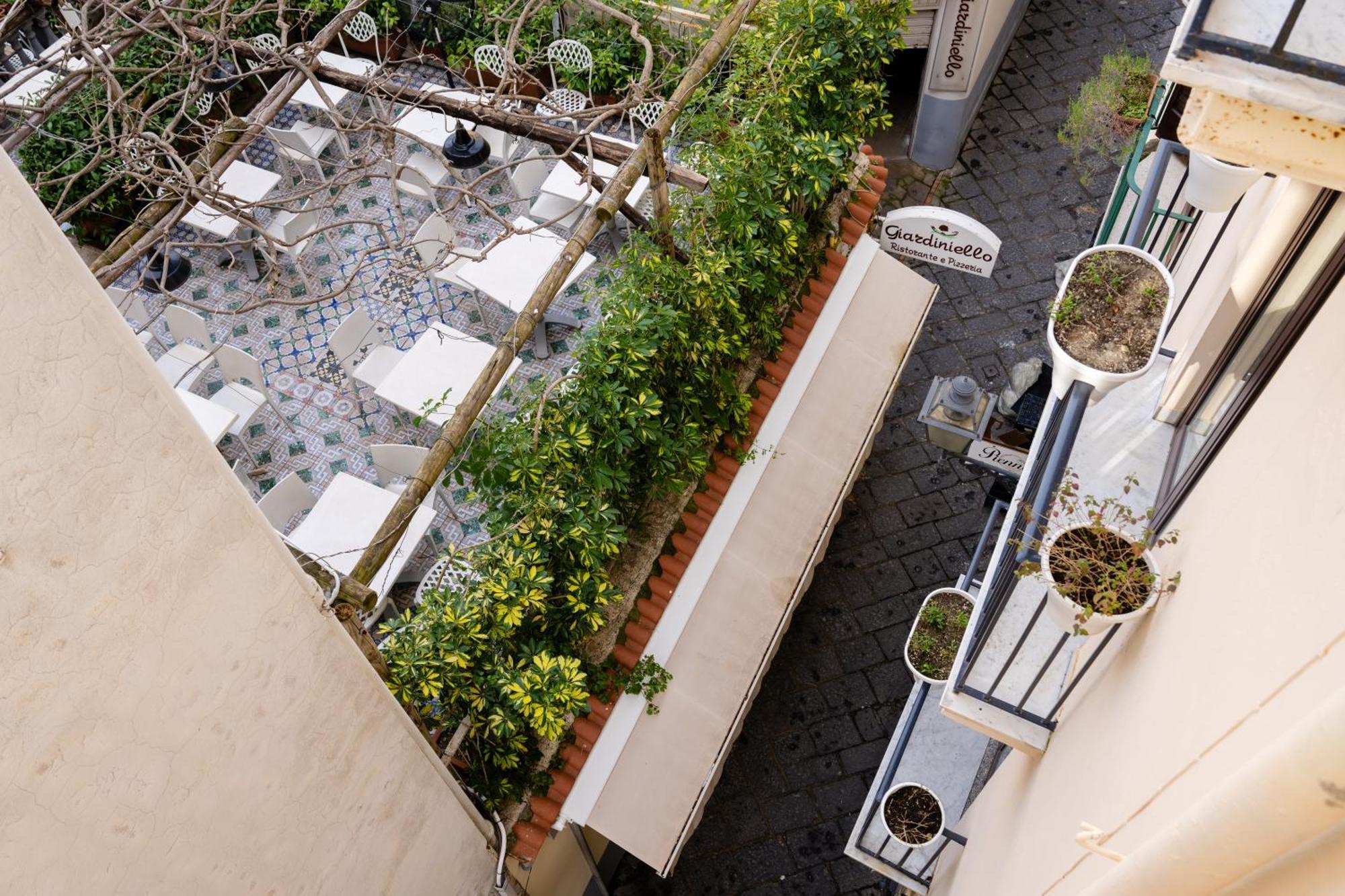 Palazzo Gargiulo Luxury Rooms & Suites Sorrento Bagian luar foto